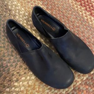 Merrill slip on black shoes size 11 worn 3 times
